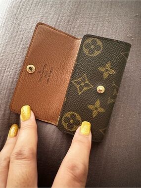 Louis Vuitton Monogram Key & Card Holder in Brown and Tan